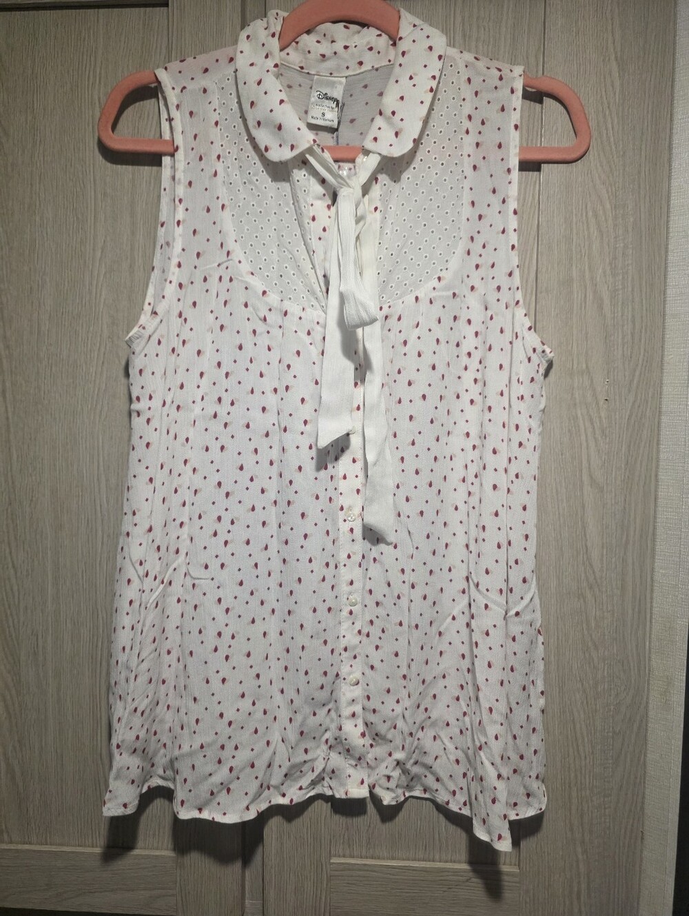 Lauren Conrad Disney Alice in Wonderland Button Down Sleeveless Blouse Sm